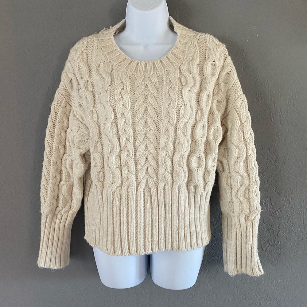 Zara knit cream sweater